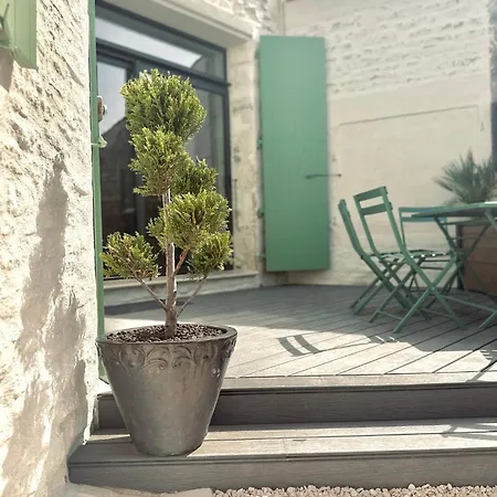 La Fleur De Sauzelle Villa *