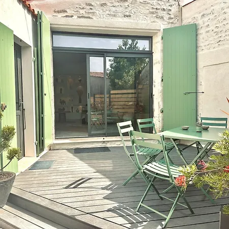 La Fleur De Sauzelle